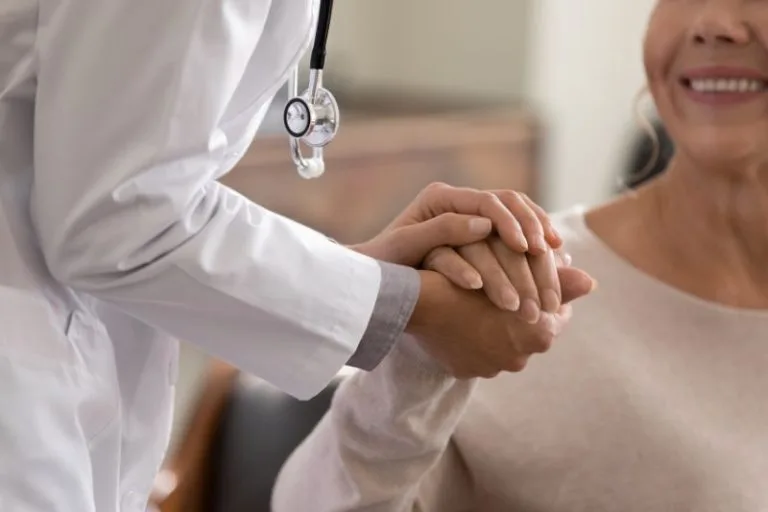 Rapporto paziente–nutrizionista: l’importanza dell’alleanza terapeutica 2 Rapporto paziente–nutrizionista: l’importanza dell’alleanza terapeutica